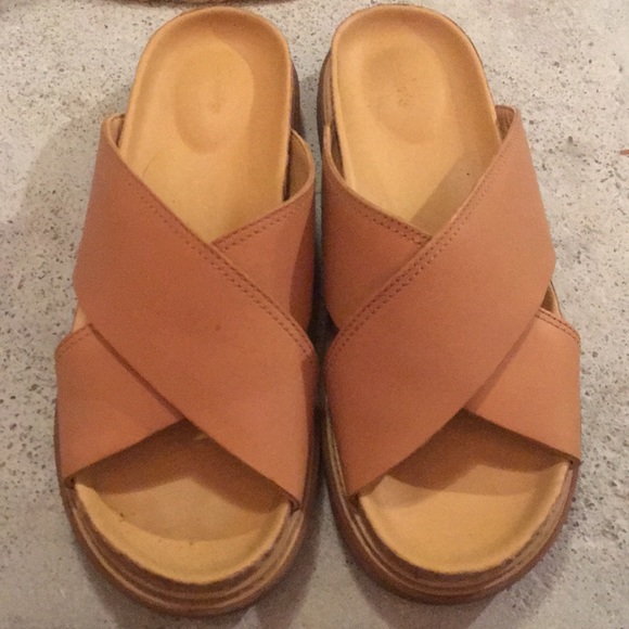 Clarks Shoes - Clark’s slide sandals
